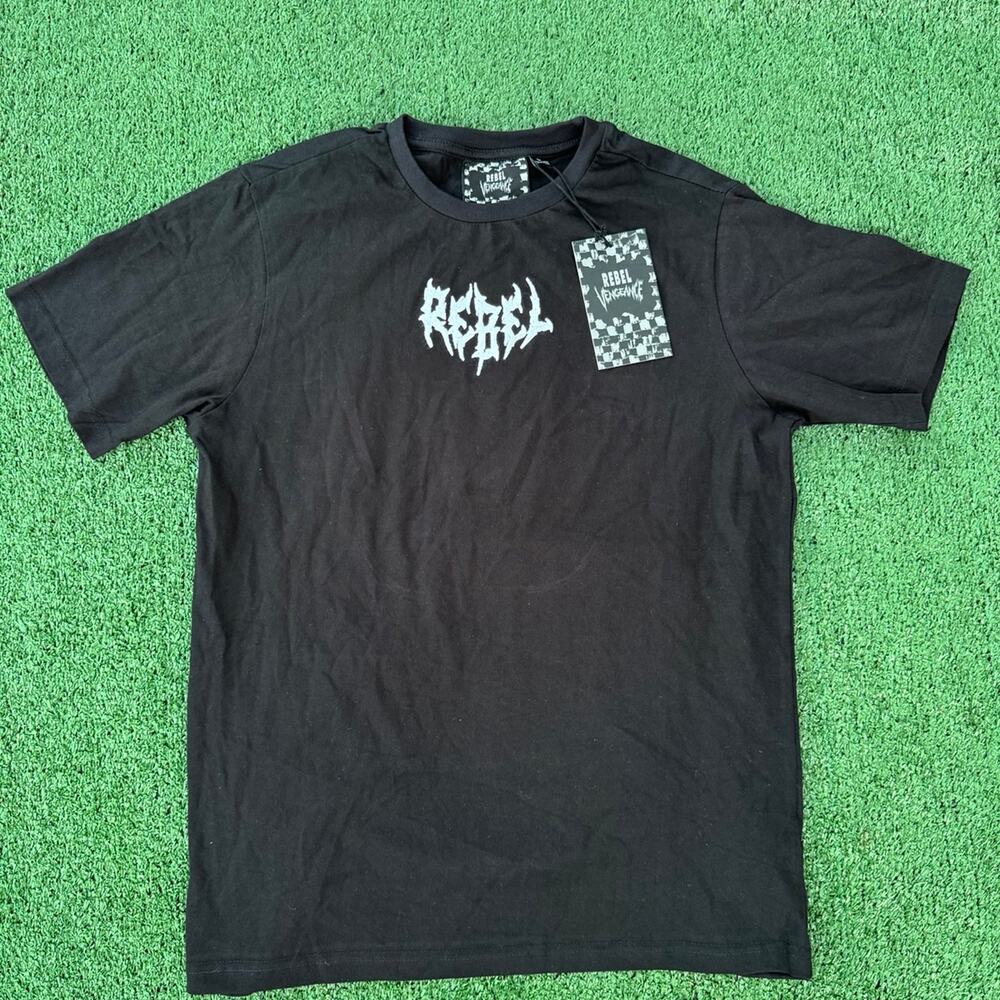 Rebel Vengeance Black T Shirt Non Dugor Dugo New With Tag